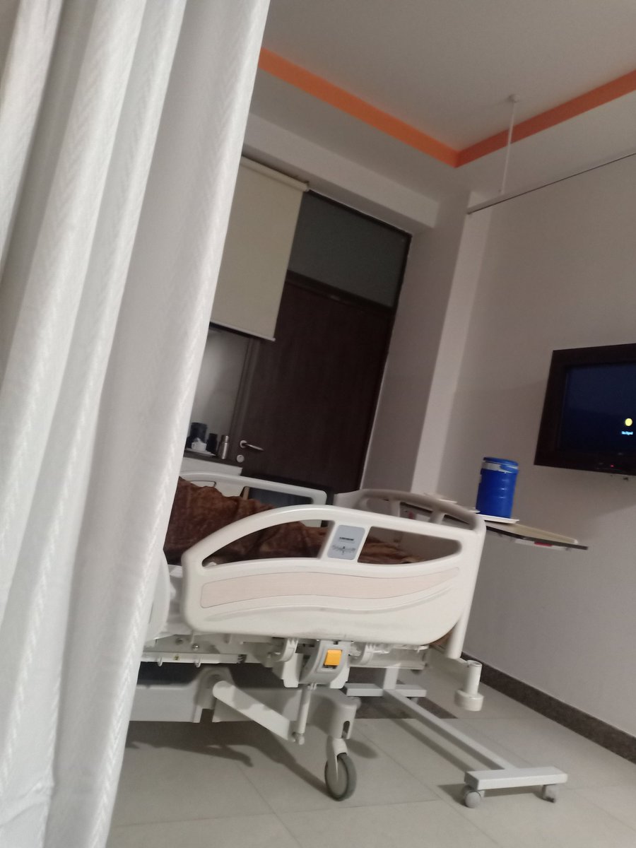 KhushiShinne's tweet photo. 2021 throws a curve ball yet again. Please I need your prayers for my father.
#2021 #Lifeinapandemic
#WritingCommunity https://t.co/Z90658a38D