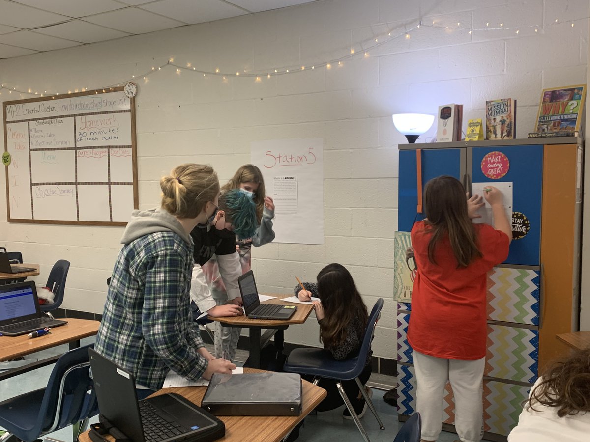 mnquinn511's tweet photo. Wow! Look at this student learning @ChesBayMSAACPS in Ms.Brandt ELA6 #stationrotationinaction. https://t.co/4j8zJVC7cS