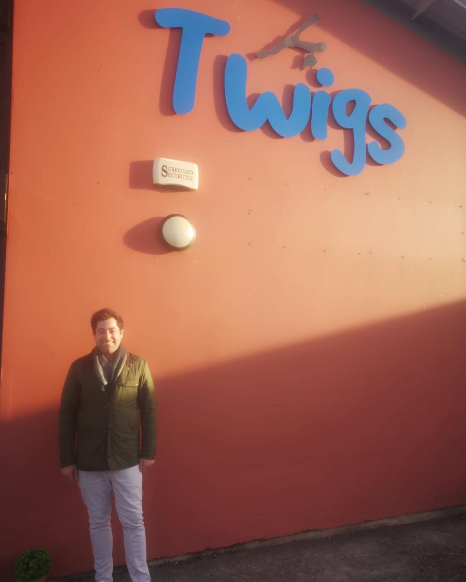 TwigsSensory's tweet photo. We were delighted to get a visit yesterday from Keith from Sensory House who generously donated some beanbags for us to use in Twigs. 

Keith has been a constant supporter of Twigs so it was great to catch up and hear how Sensory House is going from strength to strength! https://t.co/ExwaCtAS2o