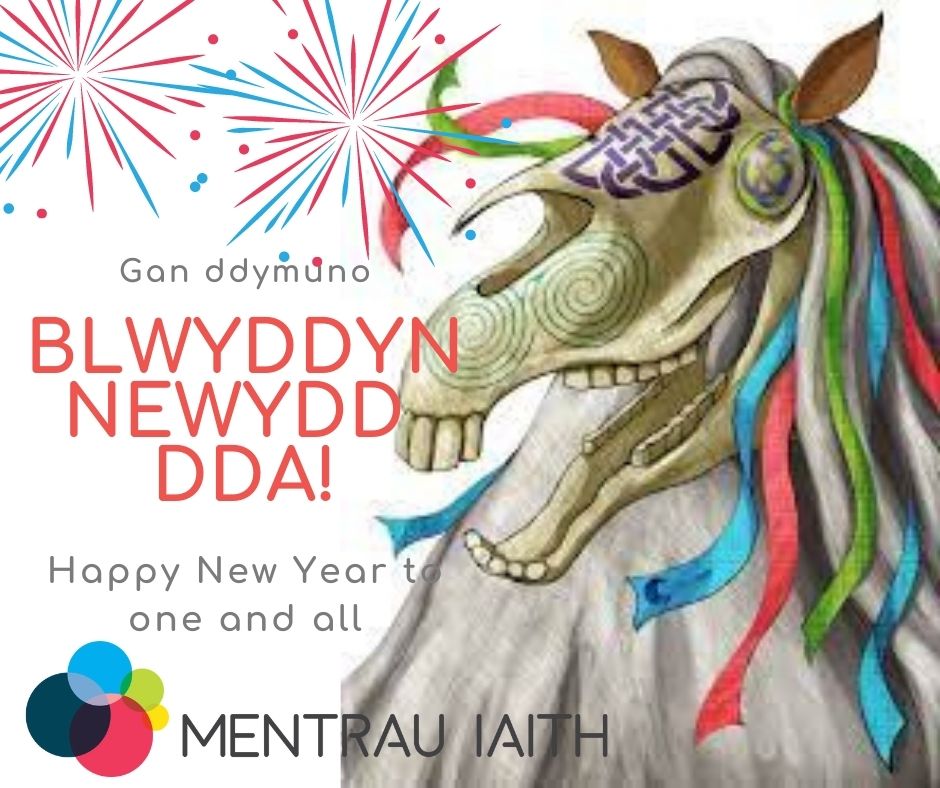 mentrauiaith's tweet photo. Blwyddyn Newydd Dda!
Cyfnod yr addunedau – beth am addunedu siarad a defnyddio’r Gymraeg BOB DYDD eleni?
#adduned #BlwyddynNewyddDda #Cymraeg #Siarad #Defnyddio https://t.co/iAghtpecNI