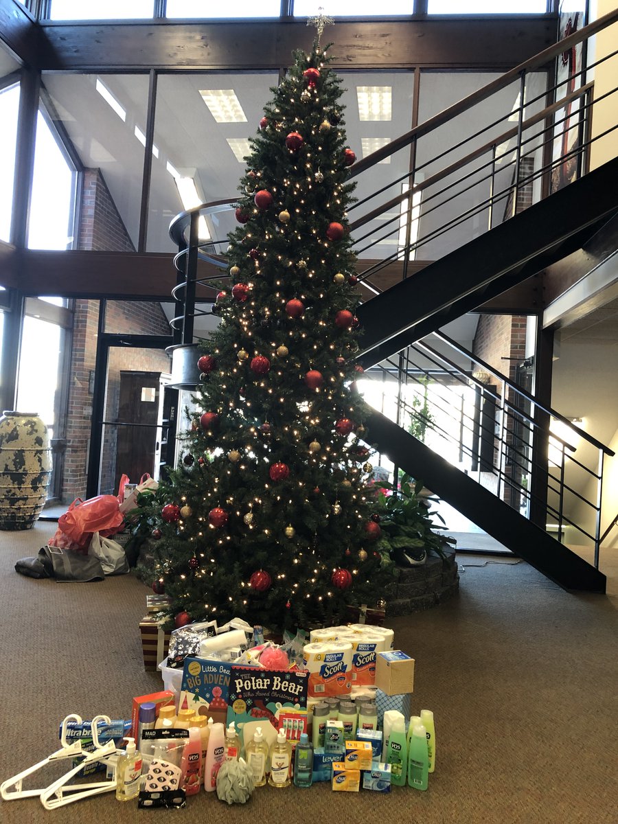 DOS_Wichita's tweet photo. For our annual Employee Charity Drive we chose to give to four different non-profits. The second one is @ICTSOS. We are so proud of the support our DOS employees gave to help these survivors start anew. https://t.co/zH9RnwRThQ