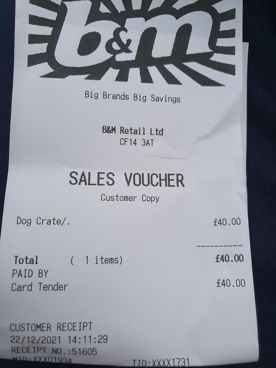 ScottHarding87's tweet photo. @bmstores how can you advertise a dog crate online for £29.99 then charge £40 instore ? Something doesn't add up here 🤔 if you had the option to order online fair enough but you don't so surely online should match instore price? https://t.co/4YuDSnxd1i