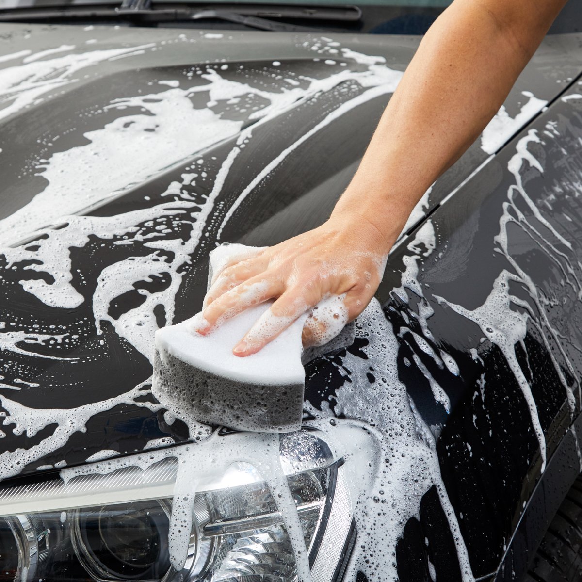 Parker_Works's tweet photo. The Parker Classic Works detailing team is led by Operations and Vehicle Cosmetic specialist Adam Davies, who is qualified in in Paintwork Polishing and Ceramic Coatings. 

https://t.co/OgLQXyI5qN https://t.co/ni2onmvB5H