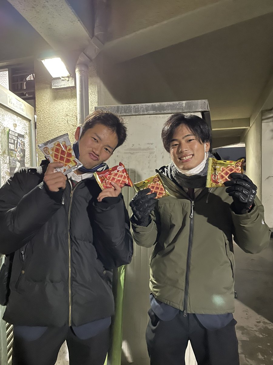 【差し入れ紹介】
保護者の寺﨑様よりワッフルの差し入れをいただきました。

部員たちも大喜びで、心身ともに癒されました🌼

ありがとうございます🙇‍♀️✨