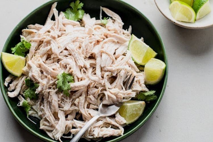 DrTellier's tweet photo. Recipe of the Day: Instant Pot Lime Chicken

This ridiculously easy, versatile recipe is perfect for busy weeknights. The perfectly-seasoned chicken is loaded with protein and zesty flavor! Great for all phases, just use low fat broth.

https://t.co/aM112TRatT https://t.co/QAsqDrmJ2h