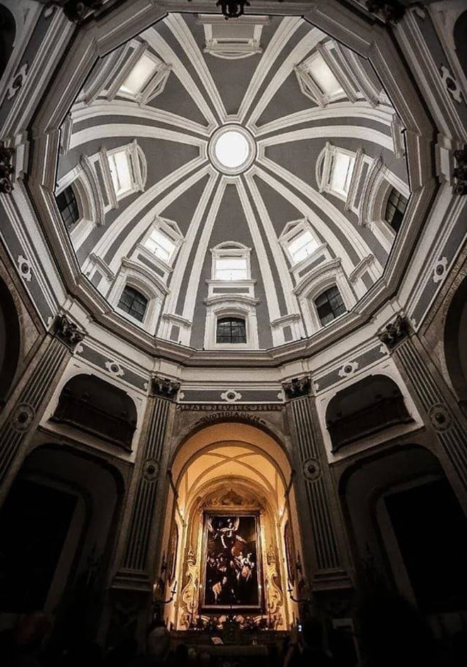 La bellezza del Pio Monte della Misericordia.
#piomonte #caravaggio #cappella #napoli #arte