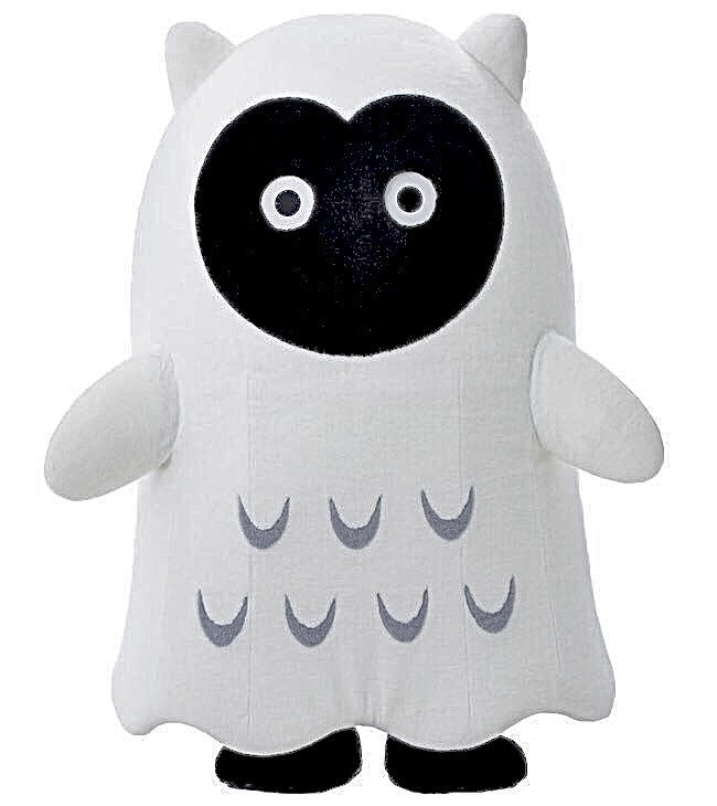 Cue-chan the ghostly Ural owl is the mascot for Creative Office Cue. 