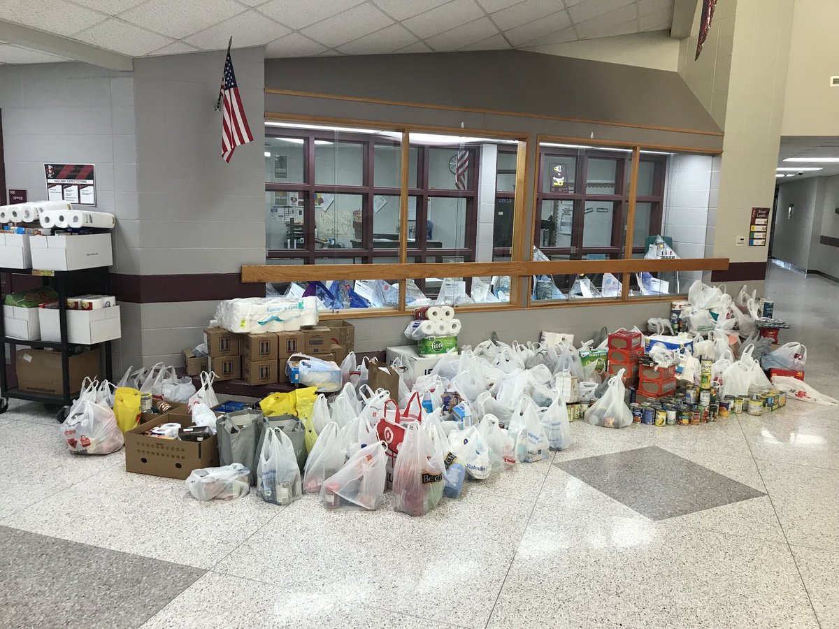 Over 2800 items donated by the South Hamilton Elementary students and staff this year!  Amazing!  Merry Christmas everyone! #SHHawks #ProudPrincipal