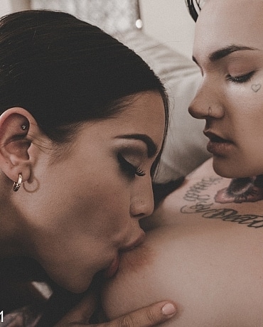 2 pic. Hot teen @ItsAlinaLopez is bored of her man sleeping the night away & wants to get fucked right