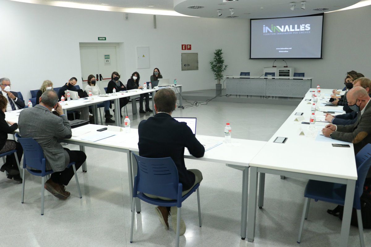 El projecte supramunicipal ININVALLÈS de disseny i innovació industrial es prorroga fins al 2023 per millorar la competitivitat del territori 🔛 

Aquí et deixem la notícia completa 🔗 bit.ly/3yNPSk5