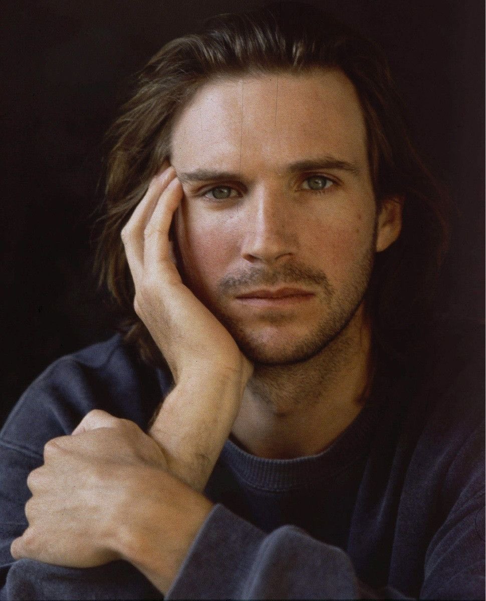 Happy Birthday to Ralph Fiennes 