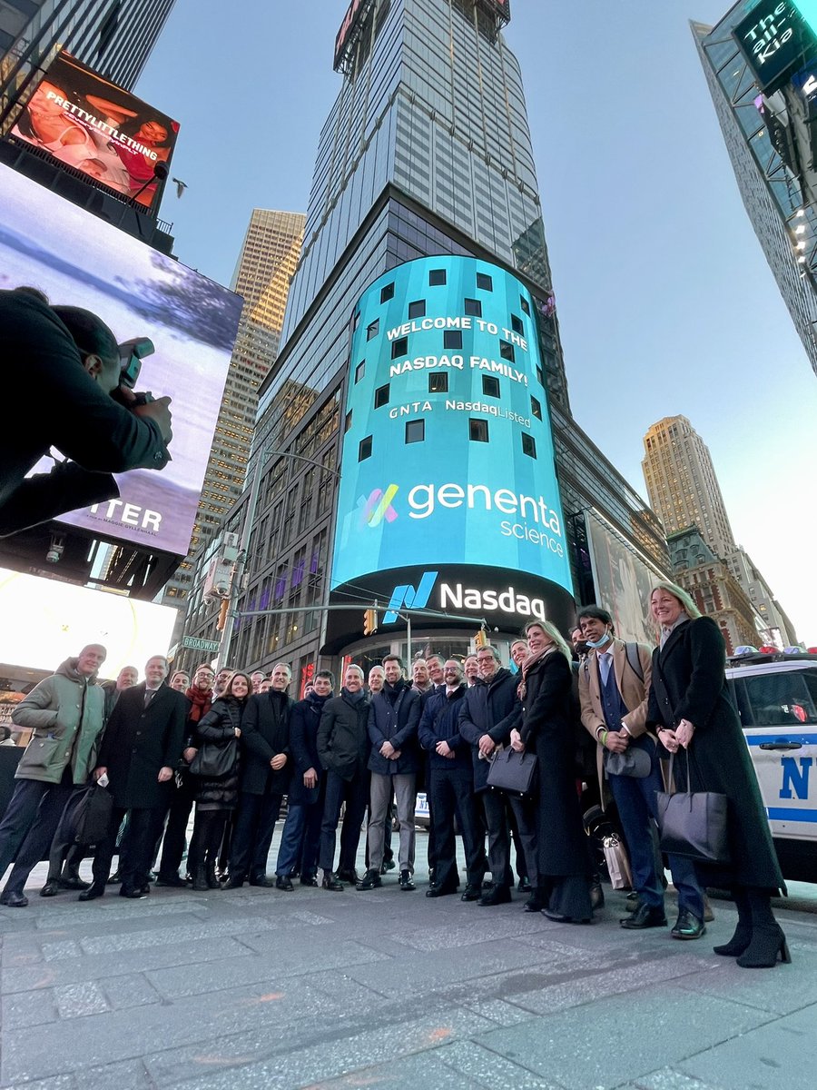 ItalyinNY's tweet photo. Storica quotazione al @nasdaq di GENENTA Science, prima azienda italiana a listarsi nel mercato USA dei titoli Tecnologici. 🇮🇹 leader anche nella ricerca scientifica #genentascience #nasdaq #fightagainstcancer #tecnology #biotech #research #italianresearch https://t.co/2LrpYp8aF3