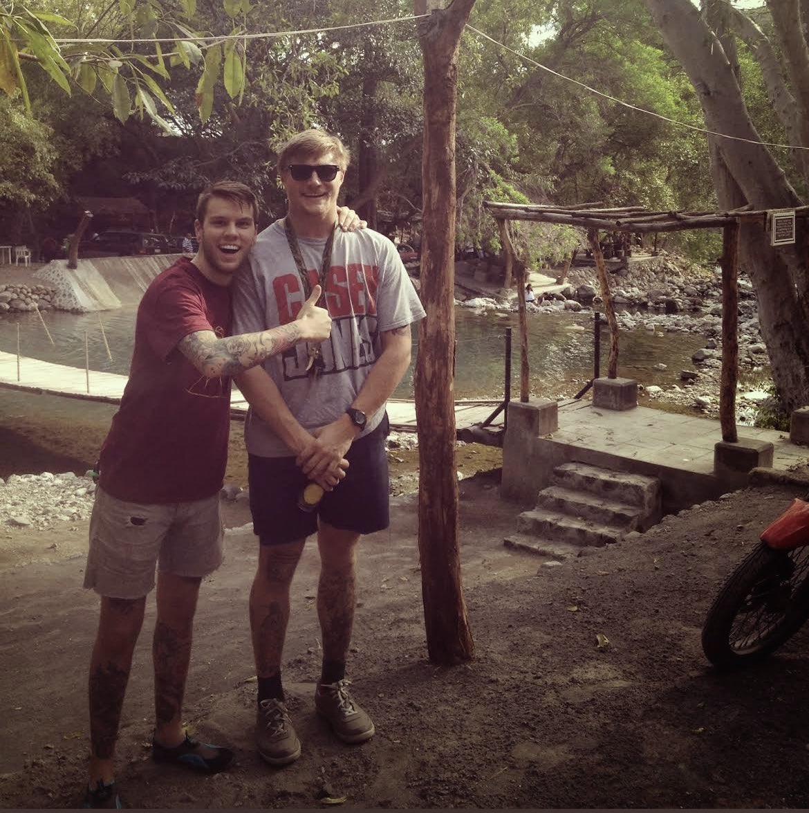 itzachad's tweet image. 8 years ago today in Colima with @FxCtx