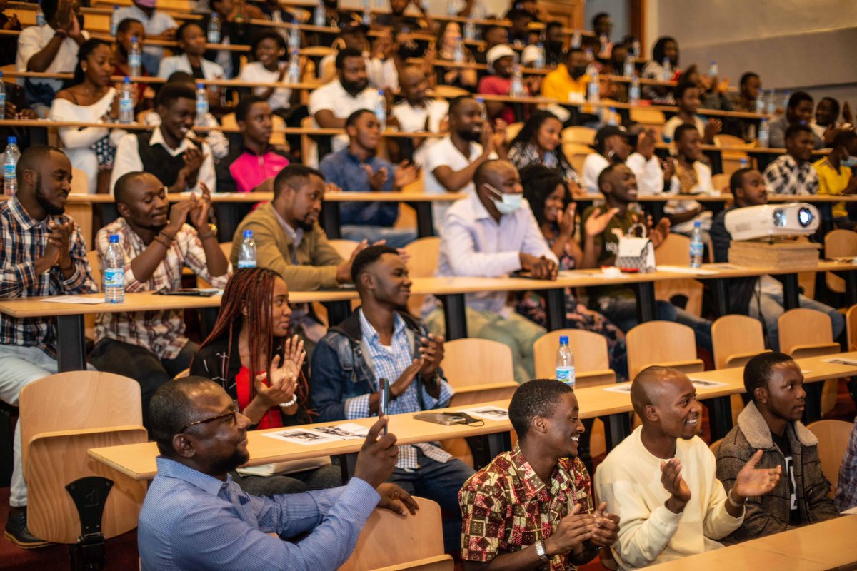 nnp_drc's tweet photo. #LE_18_12_2021
Cette ambiance de fin d’année, l’on a été content de vous accueillir et de partager avec vous un des beaux projets de #Kwetu_Initiative, le film « #Nyama »
Un film documentaire court-métrage réalisé par @LatouifaCHAMAN1 et produit par #NNPDRC
📸@moses_sawasawa https://t.co/j1Iq8oZ8T9