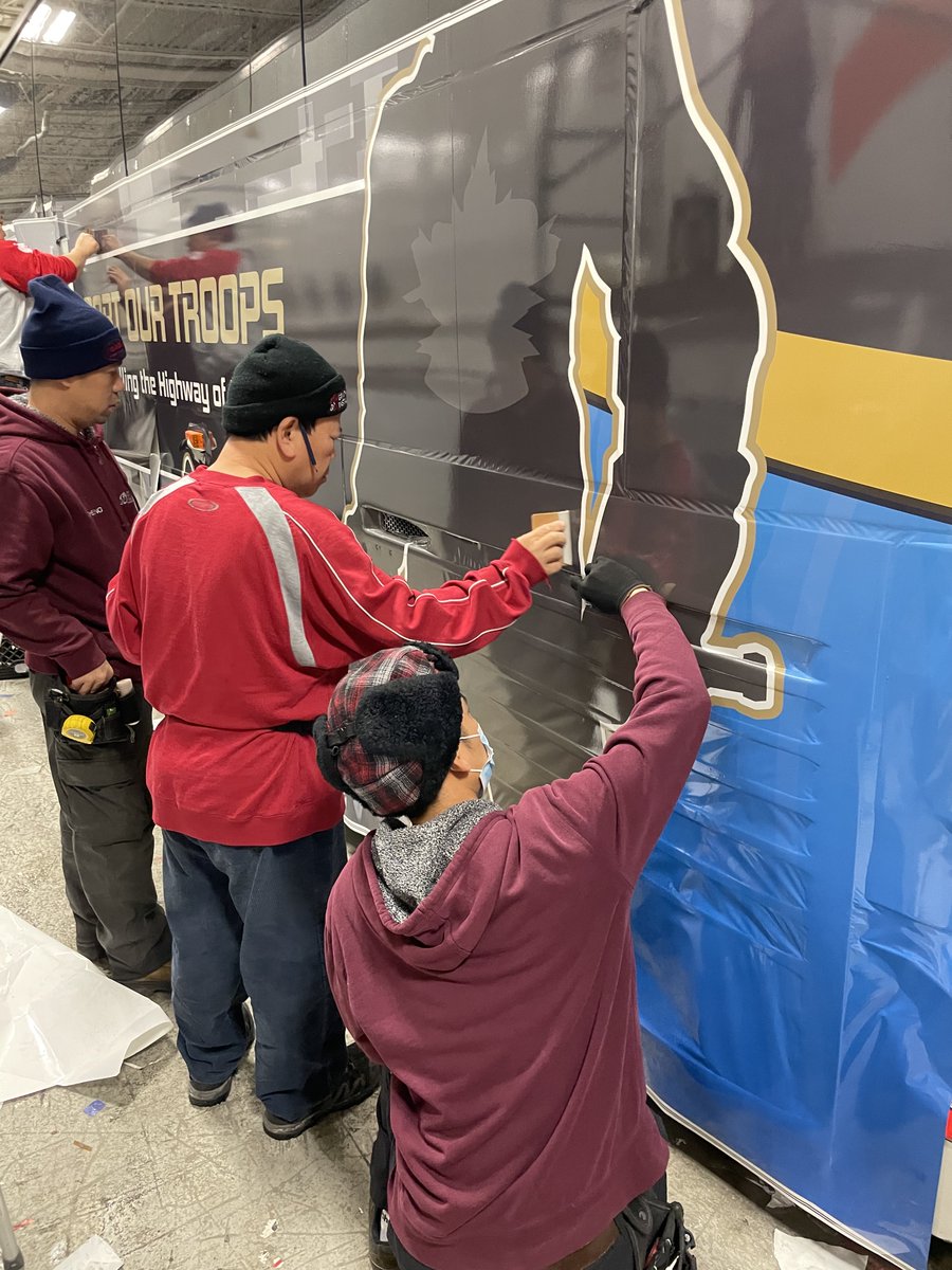 bigrigwraps's tweet photo. Coming Soon 👀🔍
#BusWrap #VehicleWrap #BusWrapping #VinylWrap https://t.co/DuypQSQqG5