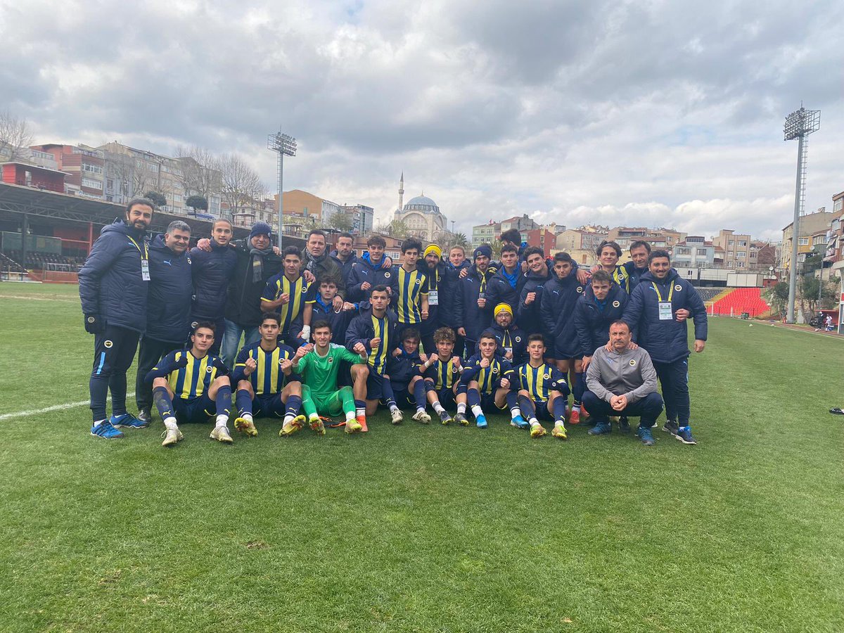 Namağlup devam 💛💙