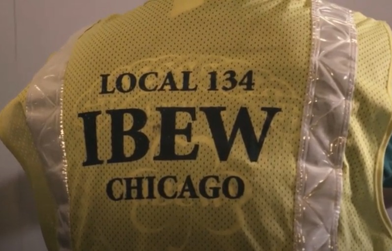 Members of the IBEW Local 134 volunteered their time &amp; talents to repair wiring at a nonprofit organization that’s dedicated to supporting people with intellectual &amp; developmental disabilities. It's so wonderful to be able to give back to the community! poweringchicago.com/ibew-local-134…