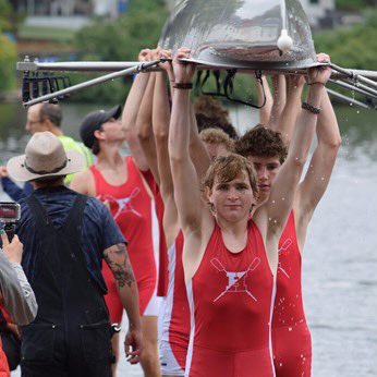 HSP is thrilled to spread holiday joy by announcing a $20,000 grant to HHS Rowing Association, a nonprofit 501(c)3 org. that fully funds and operates the HHS Crew team. Funds will kickstart a fundraising effort to purchase a new racing fleet for the HHS Crew team.