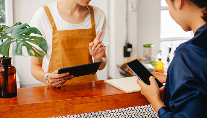 antony_harper10's tweet image. Can A Tablet Be Used As A Phone

A tablet is a device that contains features of both smartphones and laptops or computers. Now, the question may arise in your mind, can a tablet be used as a phone? 

#tablethow #tablettips #tablet #android