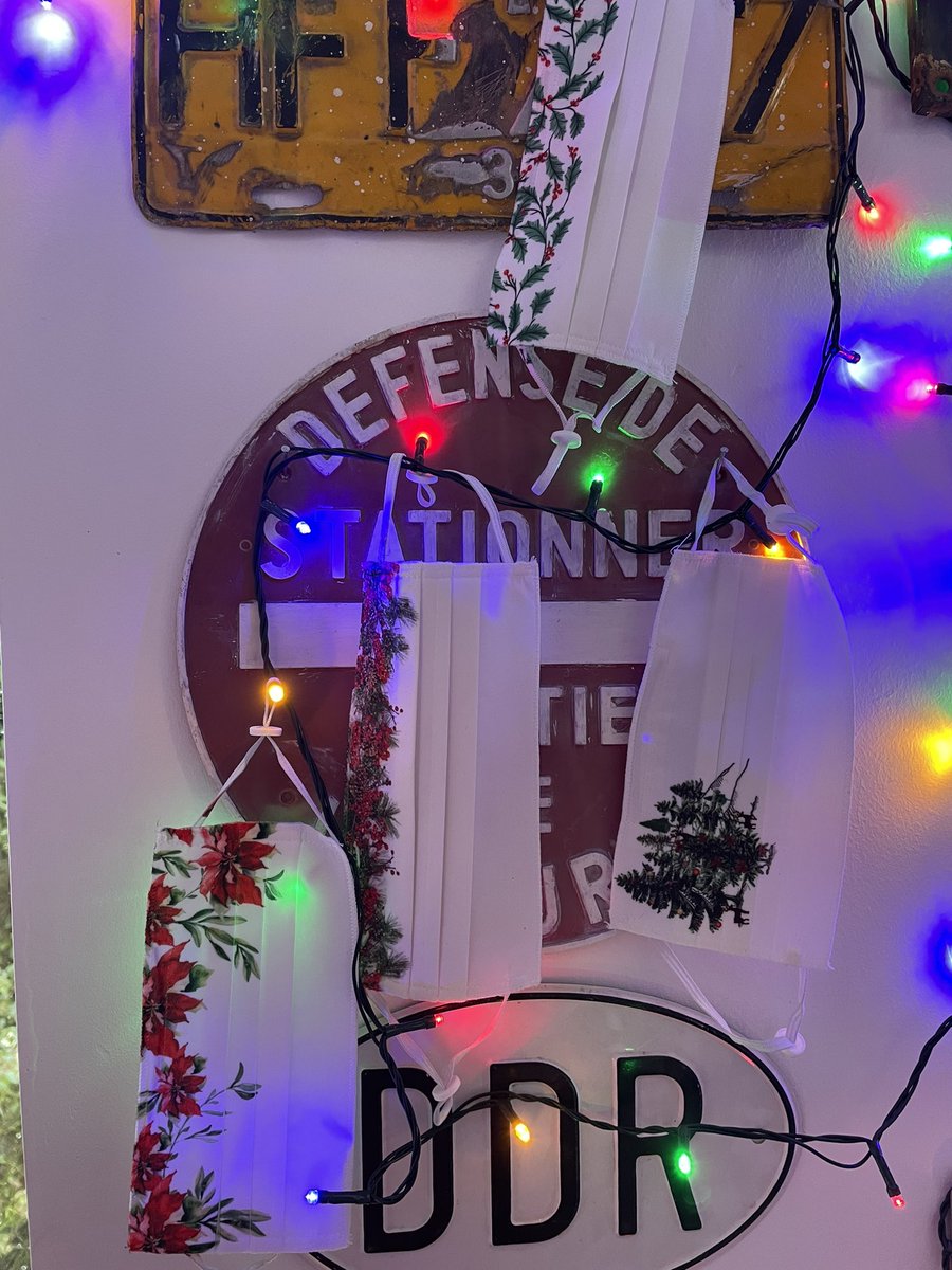 alexiskeech's tweet photo. Finally useful lifesaving Christmas decorations! Thank you to @RevolutionZERO1 for the new festive range of #ReusableFacemasks to tackle the mounting pile of #singleuse plastic facemask waste https://t.co/LfsvjoMydr