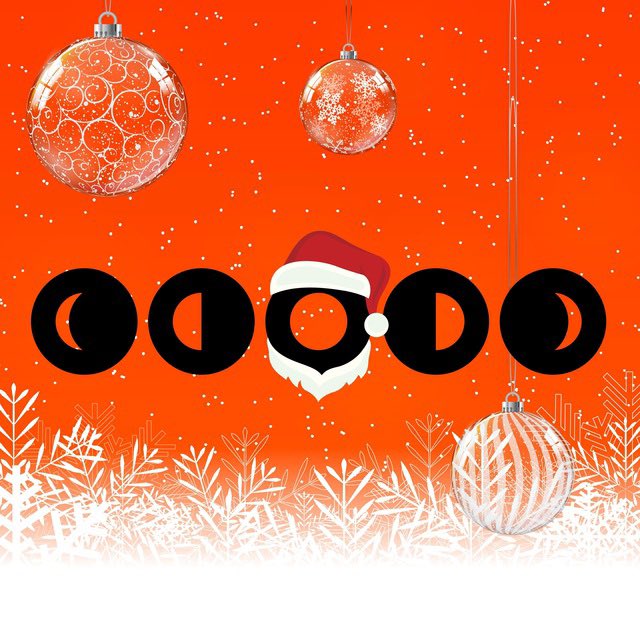 2022moon tweet media