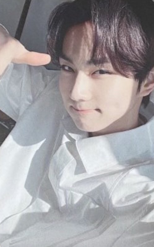 yjwonhaul's tweet photo. wtb lfs ph

一 jungwon and heesung hakanai solo jacket white pcs

dm me your offers! https://t.co/oidOzu7eyq