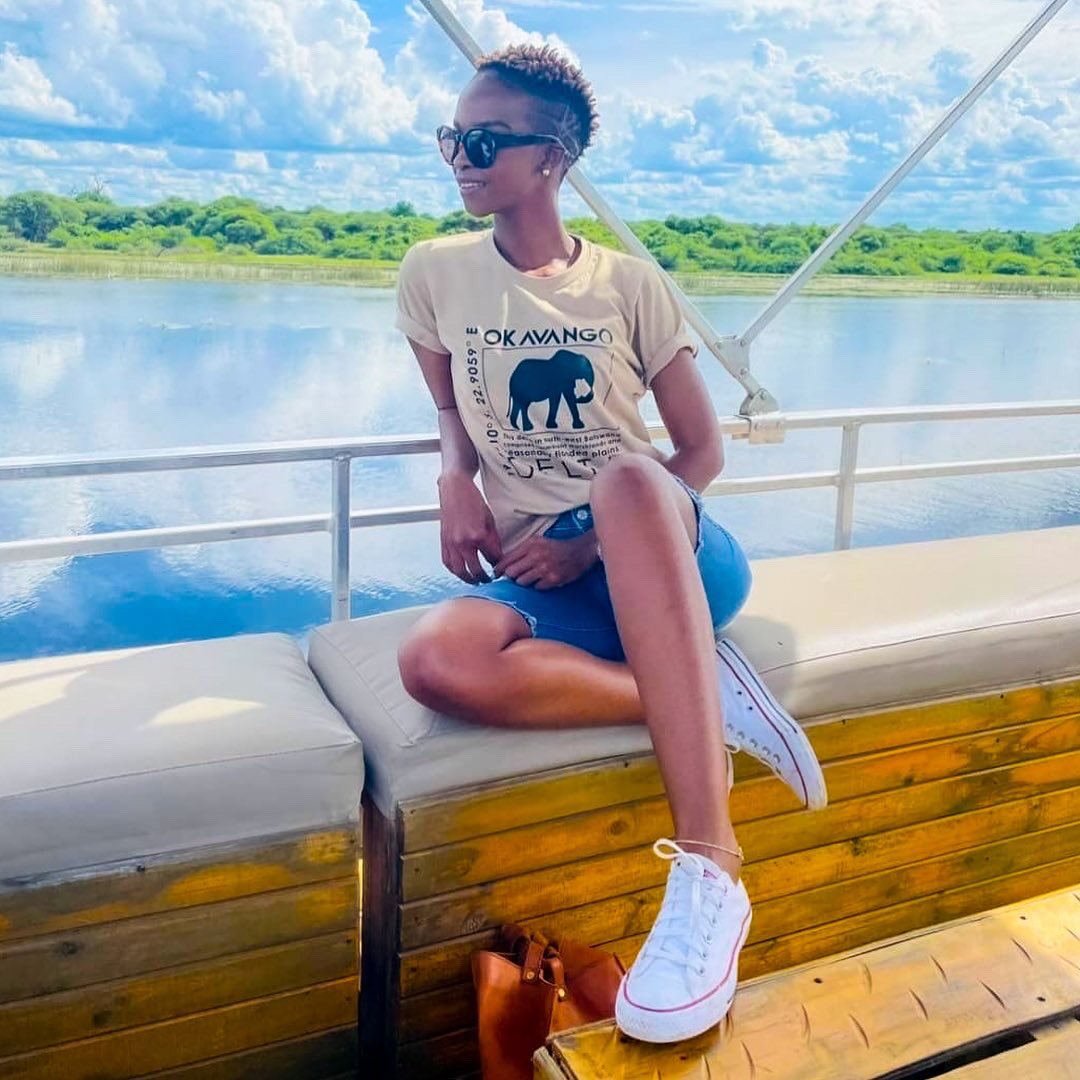 okavangogear's tweet photo. It’s a road trip to the delta, enjoya ilifestyle, o gate le nna o gate le nna! #okavangogear #stashedinbotswana #botswana #maun #kasane #okavangodelta #okavango #phushabw #localkamonate #brandbotswana https://t.co/ubrEBNtKUZ
