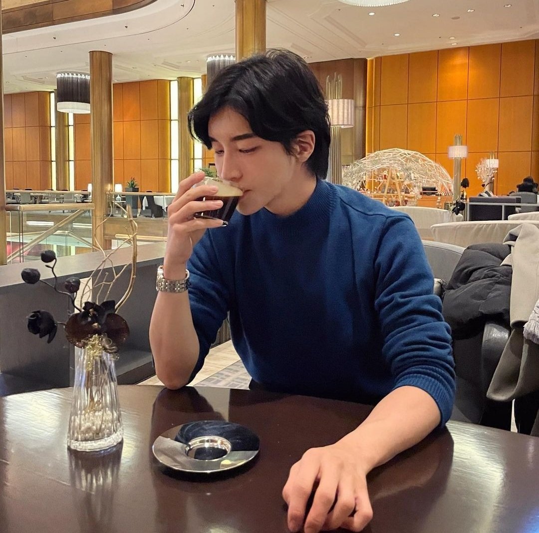 come2davidjung's tweet photo. Looking for reason to leave https://t.co/1YzUAvr50p