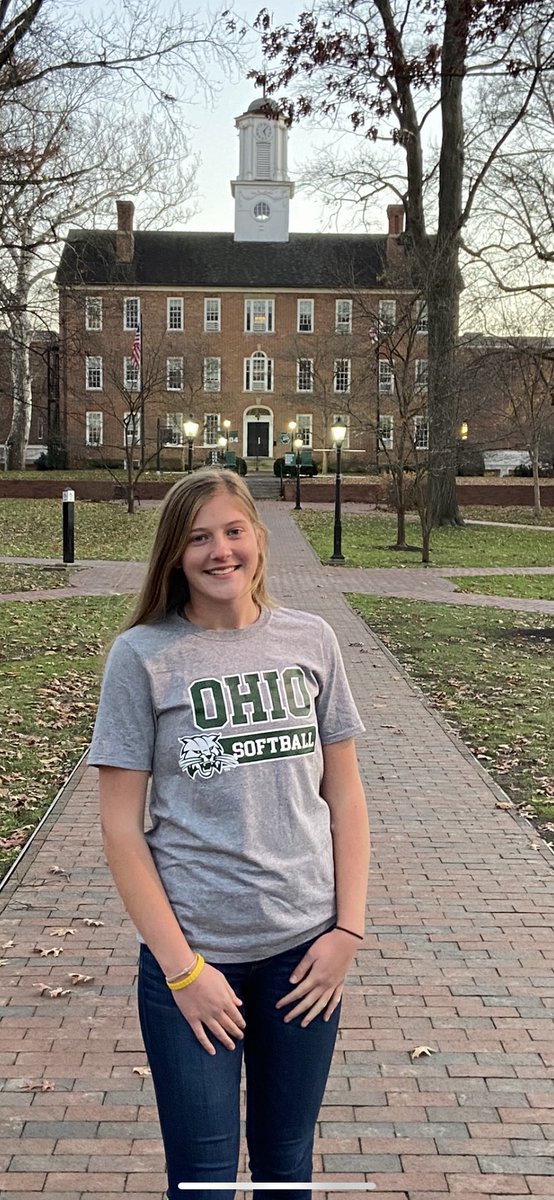 Brenna Farmer tweet media