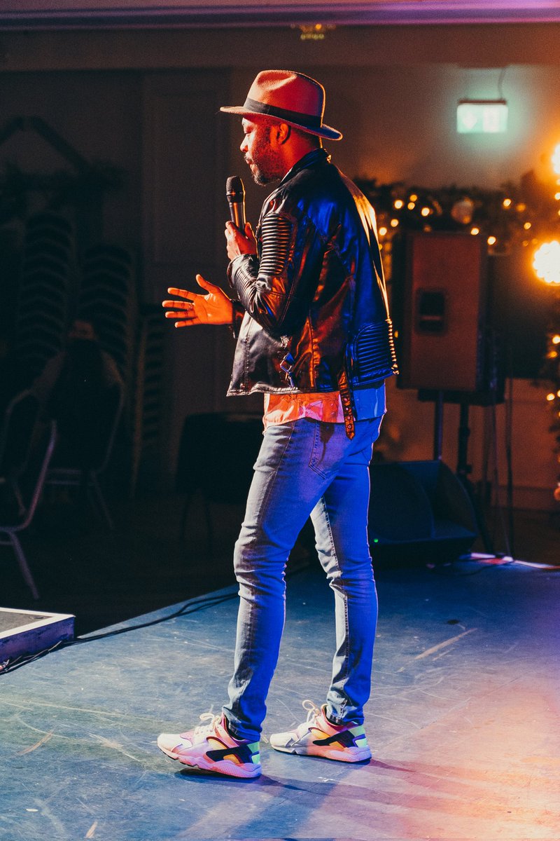 MarcussTisson's tweet photo. DOING WHAT I LOVE 🎤 #comedy #comedian https://t.co/cOhW86zwpK