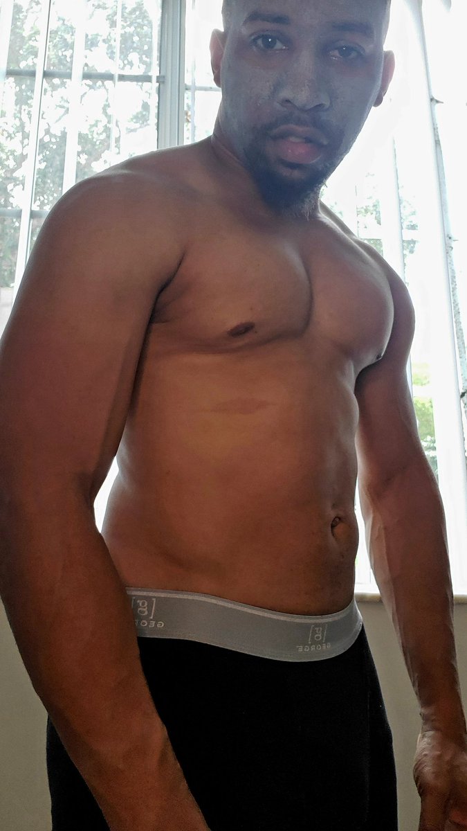 MrMarcus2020's tweet photo. I'm the nigga that's gonna pick up your bitch up during sex and fuck the shit outta her 💪🏿💦🍆😻💦

#horny #bbcbully #Florida #porn #EbonyFreak #creampielover #makehersquirt #floridafreaks #roleplay #contentcreation #bookme https://t.co/tTGcIL8i3A