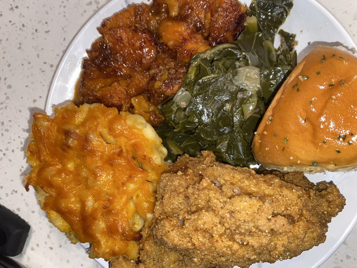 CannonBeats215's tweet image. Eat with the gang today 💎💎💎