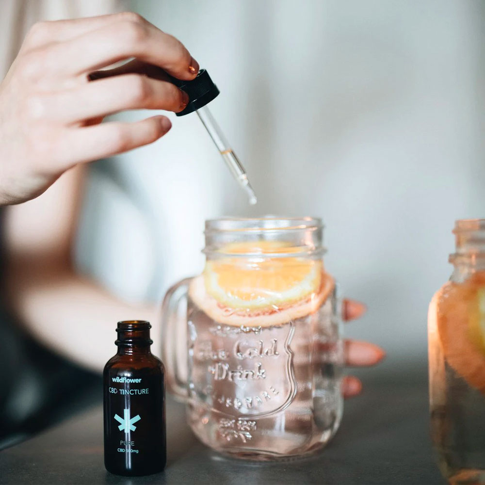 RobSpurlock1's tweet photo. Weather you love spending time with your in laws or your family, take a moment to breath before the holidays! And use code LIVEWELL  ☺️

#LiveWellBeWell #Holiday #HolidayDrinks #HOlidayshopping #GiftGiving #Relaxation #Unwind

https://t.co/bpd48s9P2D https://t.co/MT7T5W6xjq