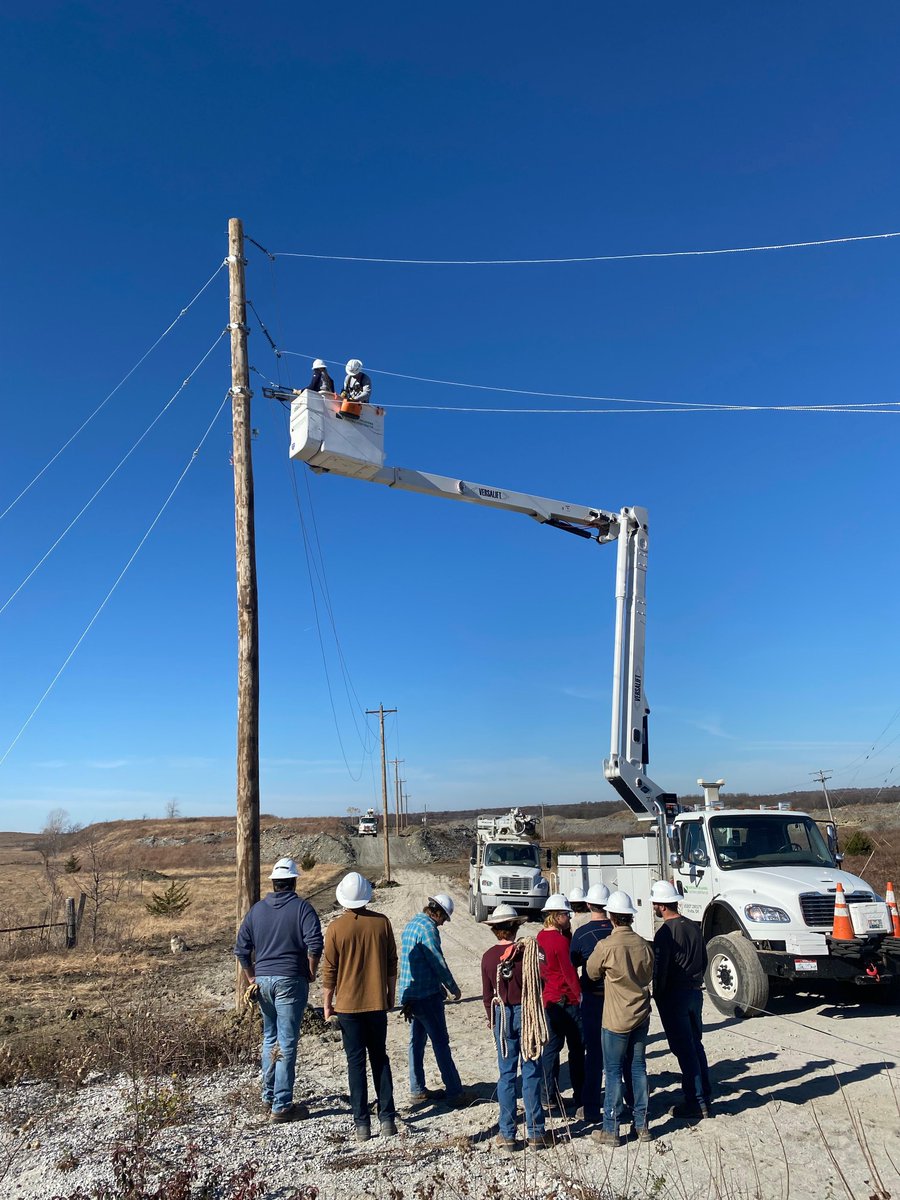NortheastTech's tweet photo. #PryorCampus Lineman Training students recently took a trip to Vinita to assist, work alongside and learn from the lineman at Northeast Oklahoma Electric Cooperative. Students got firsthand knowledge of this trade. Thank you, NOEC, for the photos and this opportunity! https://t.co/XJzJ8brEJD