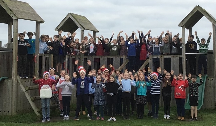 nantwichnews's tweet photo. WYBUNBURY: Staff and pupils @wybunburyschool celebrate after praise from @Ofstednews in latest inspection https://t.co/gFFX3QP9ow https://t.co/OUQ7PrWxyd