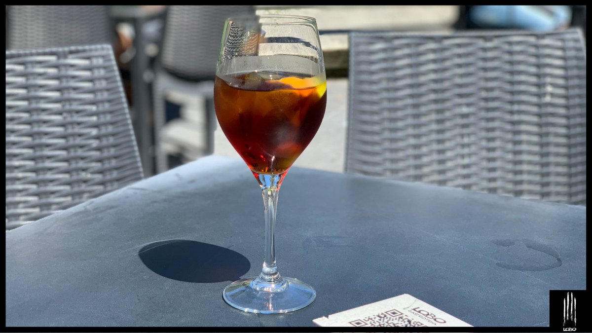 LoboDonosti's tweet photo. Hoy parece que se ha colado un poco de viento sur..🌬🌬
el escenario perfecto para pasar la tarde en las terrazas de #lobodonosti.
#lobogros #lobocentro #loboantiguo #terraceo #bar #restaurante #donostia #ansebastian #vermuth https://t.co/PFzGKiWeZf