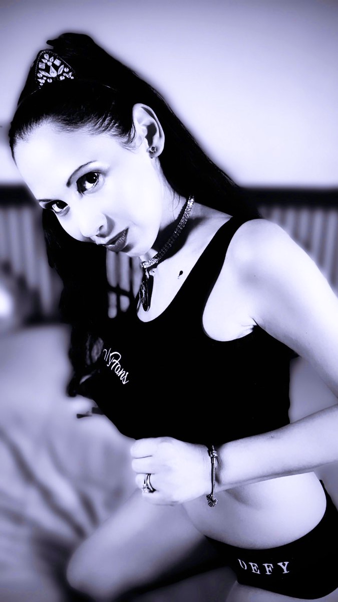 #HHD Naughty Boys N Babes XoXo 😘
Swag #ClubDefy
Swing Bling #PartnersID 
<a href="/Clubdefy1/">Clubdefy</a> <a href="/partners_id/">Partners ID</a> 
#Onlyfans 😈❤️💋
#swingerslifestyle #BriNJoe #BriaSwings 🍍
<a href="/bribri927/">BriNJoe 💕 The Lifestyle Advocate</a> Links: LinkInBio 
OF Page:
BriNJoe4.Fans