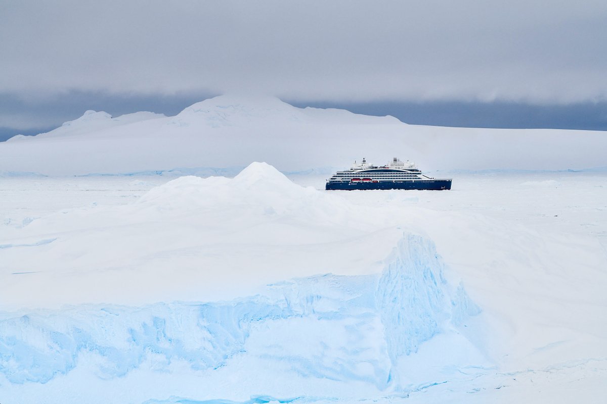 ponant_FR's tweet photo. #LeCommandantCharcot, 1er navire de haute exploration polaire à avoir passé le cercle antarctique, explorant le passage du Gullet, et atteint l’Île Charcot. Retour en images ⤵
#BeyondExploration #PONANT
📸Studio PONANT-Olivier Blaud / Mike Louagie https://t.co/lQBCrLEOOi