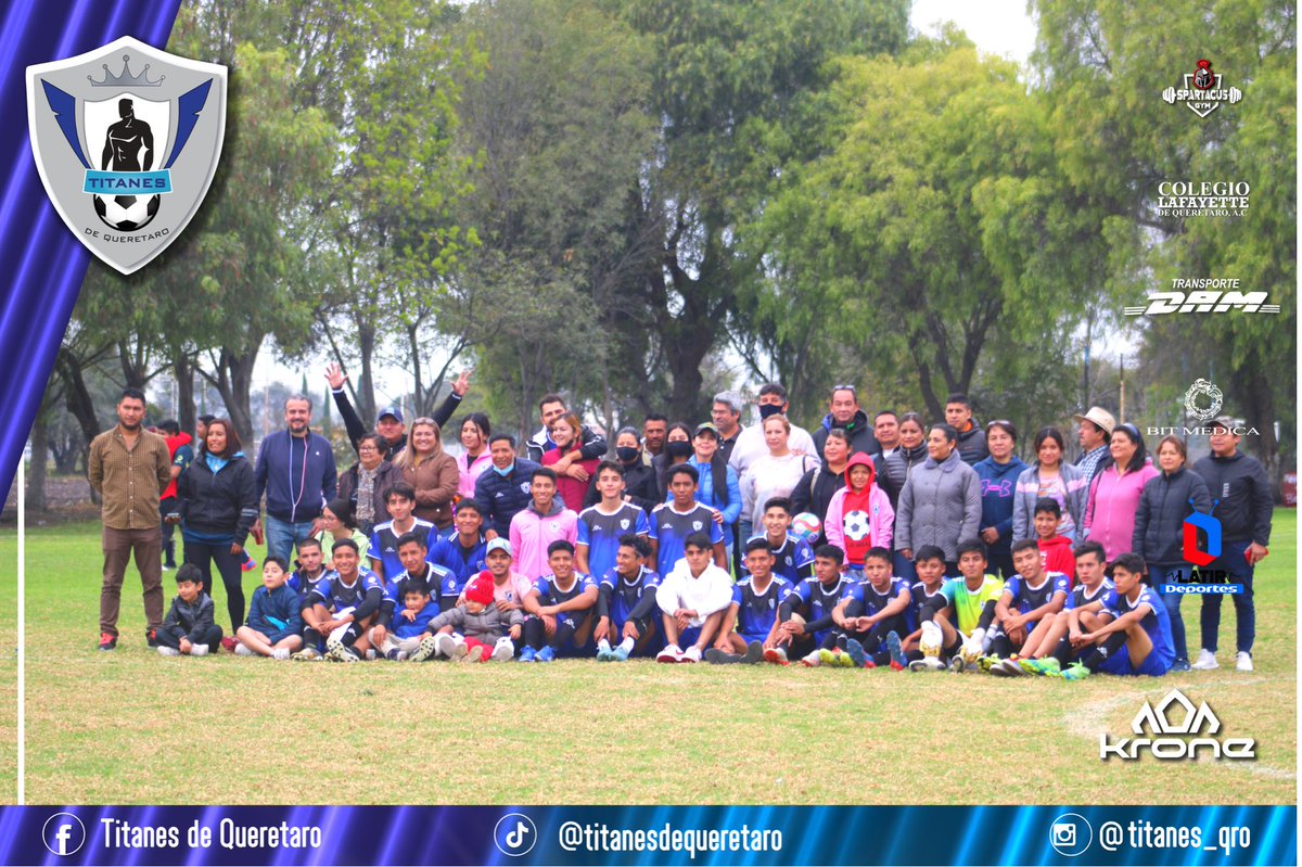¡SOMOS CAMPEONES! 🏆💙 

#familiatitan #Queretaro #futbol #juntoshagamoshistoria #equipo #disciplina