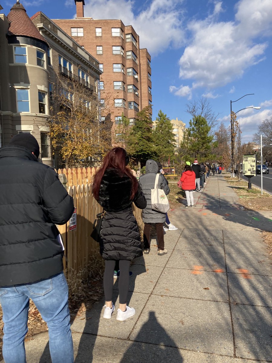 LisaKFrank1's tweet photo. Line for rapid #covid19 tests is around the block and the next block at Mt. Pleasant @dcpl. We need #MoreTestsNow! https://t.co/IacKax9jSE