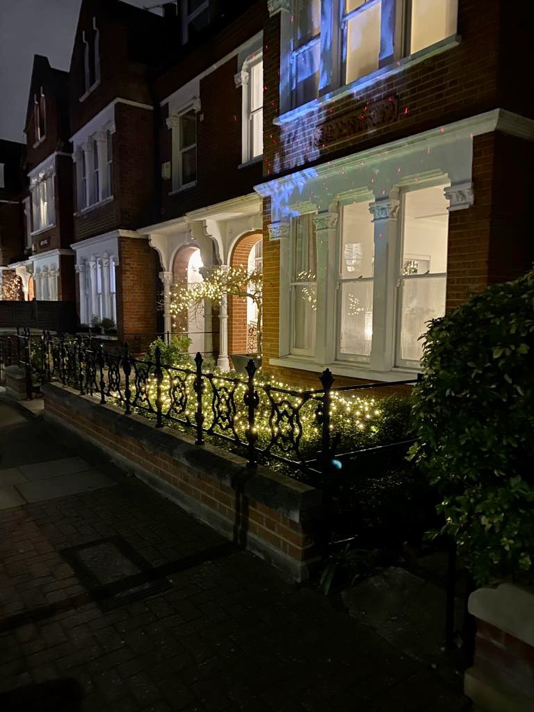 TMytton_'s tweet photo. Christmas really has hit the #Heaver Estate. Christmas decorations, carols and cheer #Christmas2021 #tistheseason https://t.co/SNTDtPT0el