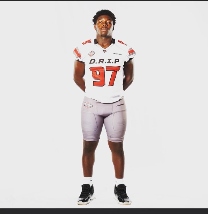 MitchellCounty3's tweet photo. Al Childs had the oppurtunity to play in a Junior Allstar Game this past weekend in Atlanta, Ga he finished with 7 tkls and 1 sack! Keep making us proud! Go Eagles https://t.co/7m60jouoik