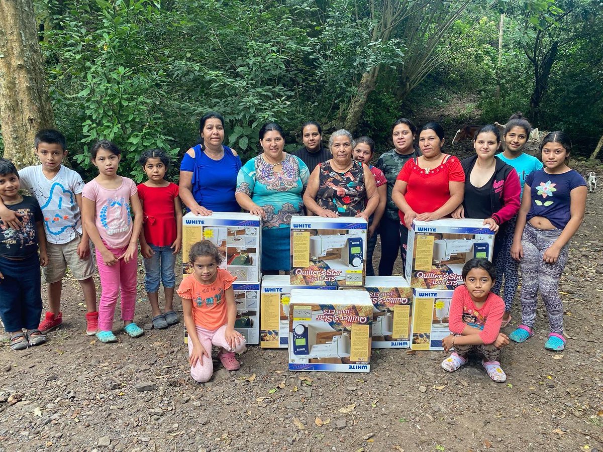 NICAfund's tweet photo. We are very proud of our team that took some time to visit our friends in the village of La Cal in Jinotega. 
They deliver some Christmas baskets and sewing machines to a co-op of resilient women. We are strong believers of women empowerment through unity and entrepreneurship https://t.co/CmTHs4jbM2