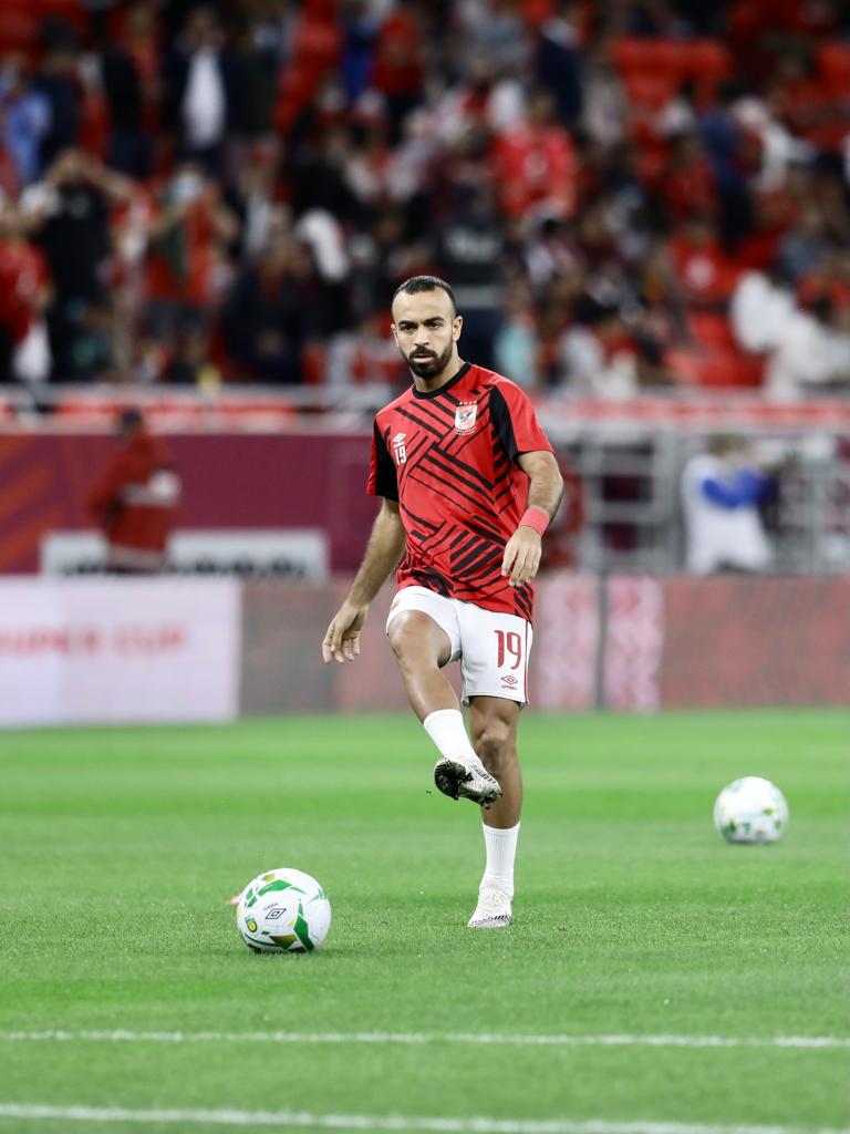 AlAhly's tweet photo. 📸 فريقنا يجري عمليات الأحماء قبل مباراة الرجاء المغربي في السوبر الافريقي 🦅💪

#السوبر_الافريقي
#يالا_يا_أهلي https://t.co/qikD6QkFMk
