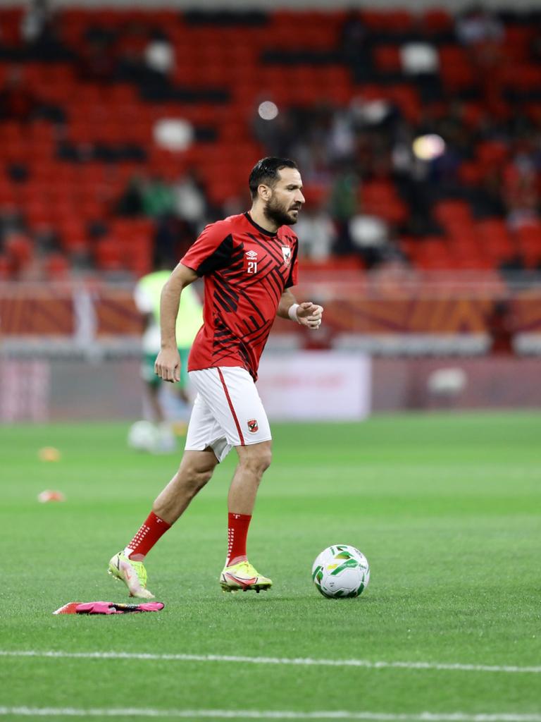 AlAhly's tweet photo. 📸 فريقنا يجري عمليات الأحماء قبل مباراة الرجاء المغربي في السوبر الافريقي 🦅💪

#السوبر_الافريقي
#يالا_يا_أهلي https://t.co/qikD6QkFMk
