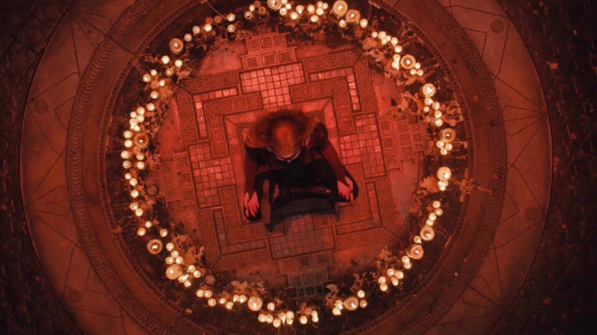 wandaslizzie's tweet photo. ladies and gentlemen… ✨ the scarlet witch ✨ #DoctorStrangeInTheMultiverseOfMadness https://t.co/1gZY7BhqYZ