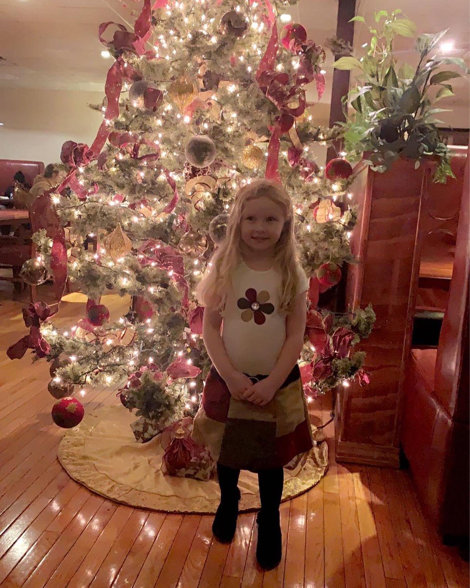 J_deannnn's tweet photo. My baby girl, 5 years old today 🥲 happy birthday pumpkin, mommy loves you more than anything in this whole world. 💗 https://t.co/XQyqXkXHVg