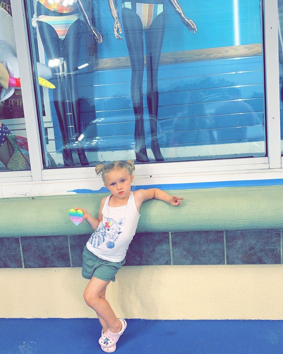 J_deannnn's tweet photo. My baby girl, 5 years old today 🥲 happy birthday pumpkin, mommy loves you more than anything in this whole world. 💗 https://t.co/XQyqXkXHVg