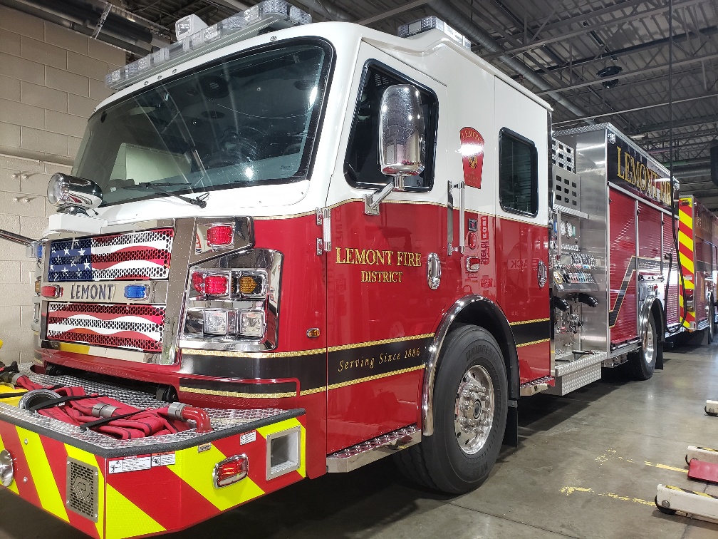 LemontFire1's tweet photo. Our Rosenbauer Engine 921 was just picked up from Harmonic Design Inc. after being tailor designed & lettered, it looks fantastic! We are excited to get it loaded up with equipment & put in full service for Lemont #integrity #honor #dedication #newyearnewengine #lemontstrong https://t.co/fiBDHwwpbb