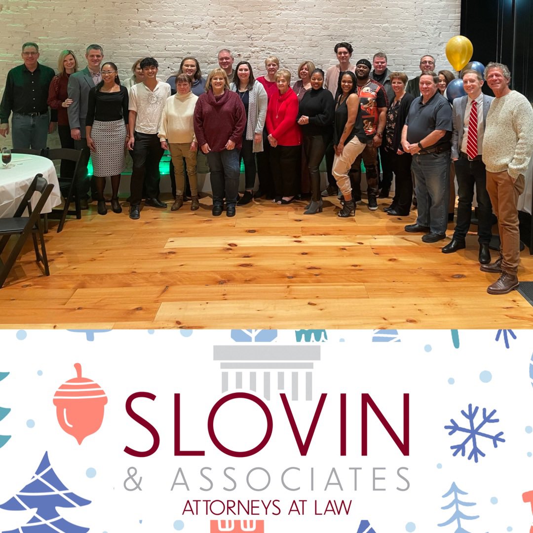 SlovinAndAssoc's tweet photo. From our family to yours, wishing you a happy and healthy holiday season. https://t.co/5BbYIwflUS